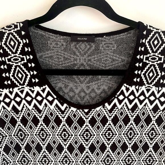 Riani knit dress  - Picture 2 of 3